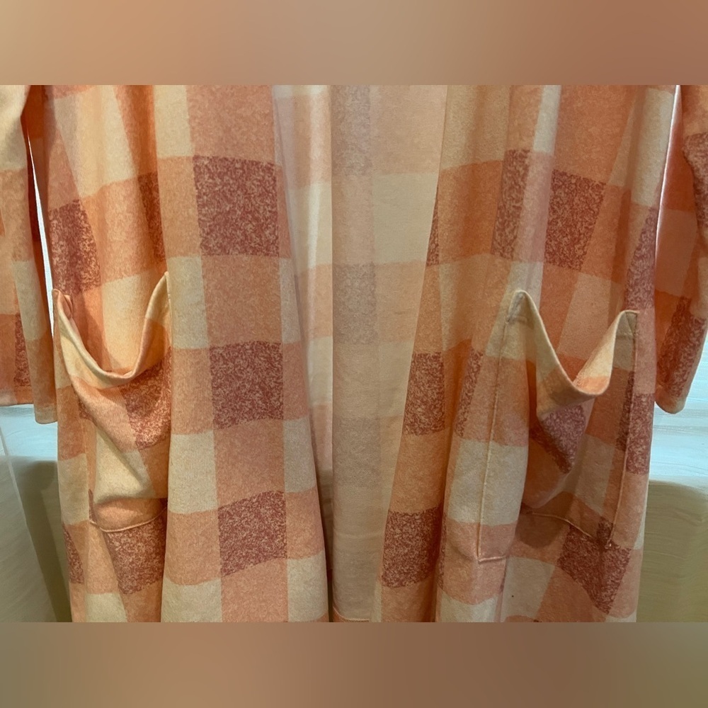 Lularoe Pink Off White Plaid Caroline Cardigan XL - Picture 5 of 7